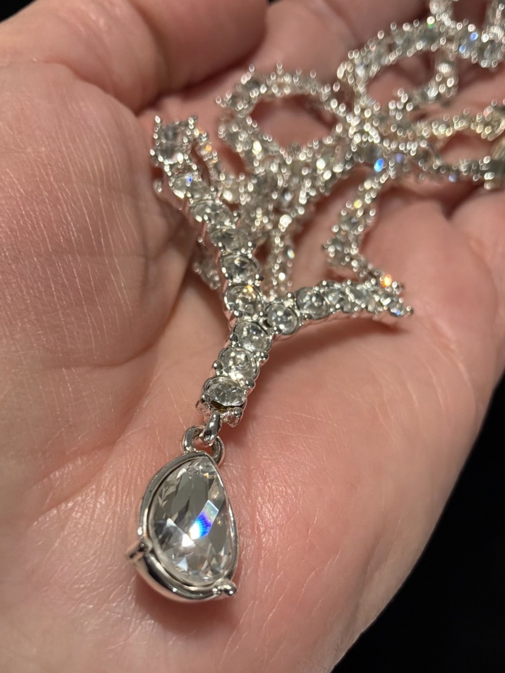 Signed Napier Sparkling Clear Rhinestone Y-Drop Lariat Necklace 18” Teardrop 32g - Picture 9 of 11